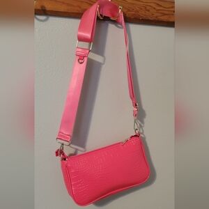 Barbie Pink Crocodile Embossed Vegan Leather Crossbody Bag w/ Guitar Strap – NEW